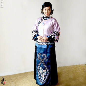 Yang GongRu Pozno Qing Republikanske Obdobju Bogata Gospa Embrodiery Kostum XiuHeFu za TV Predvajanje Drama Kostum Fazi Hanfu