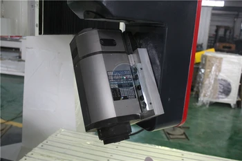 Jinan AccTek 3D Stroj za Rezkanje Kovin Poliuretan (brez Motornih Avto Pene Plesni Cnc Usmerjevalnik 5 Os